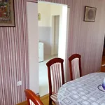 Rodna Villa *